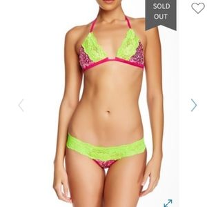 Beach bunny bikini- All bright with me